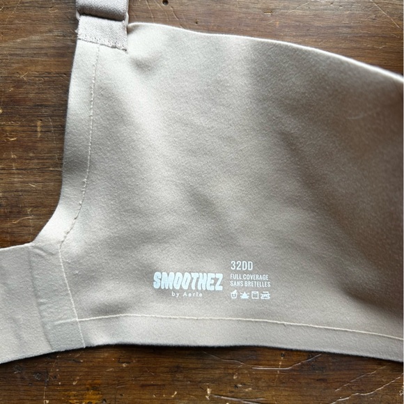 SMOOTHEZ Full Coverage Lightly Lined Bra, 32DD - Picture 5 of 10